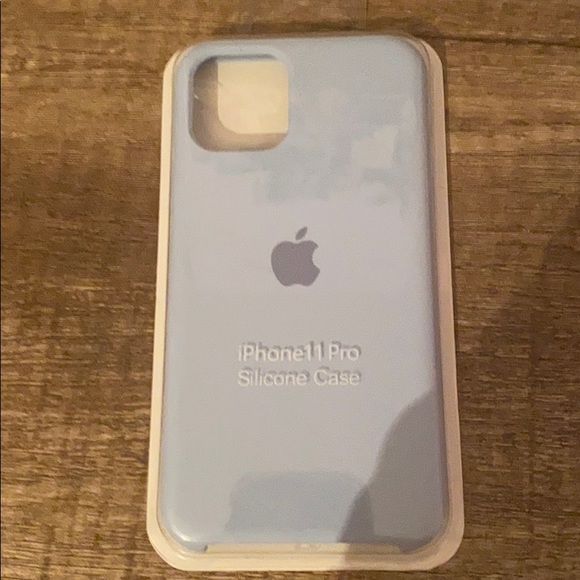 iPhone case - Picture 1 of 2